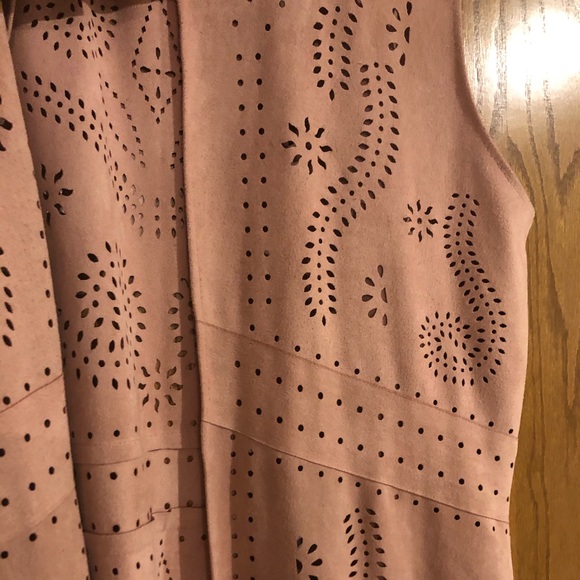 Long fringe blush pink western vest - Picture 4 of 5